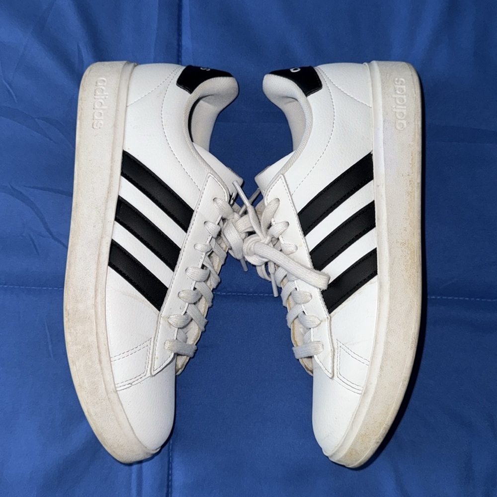 Adidas Classic Leather Grand Court B&W Sneakers Women’s Sz 8.5! - Picture 6 of 8